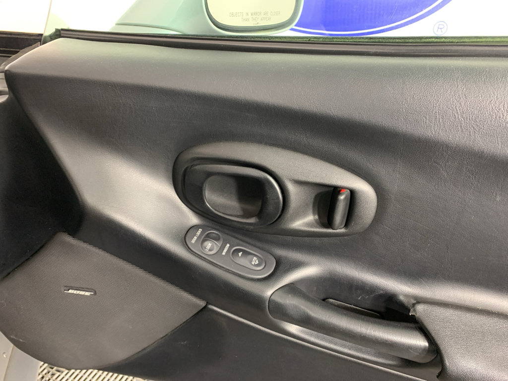 Used 1999 Chevrolet Corvette Convertible w/ Memory Pkg image 29