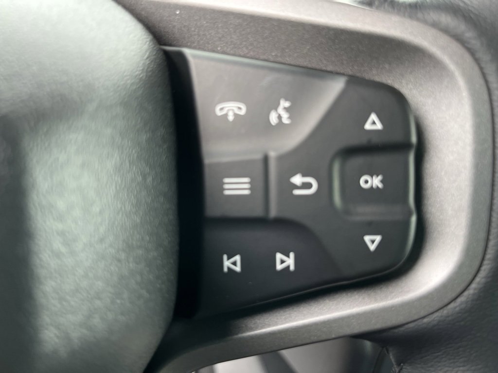 Used 2024 Ford Bronco Badlands image 14