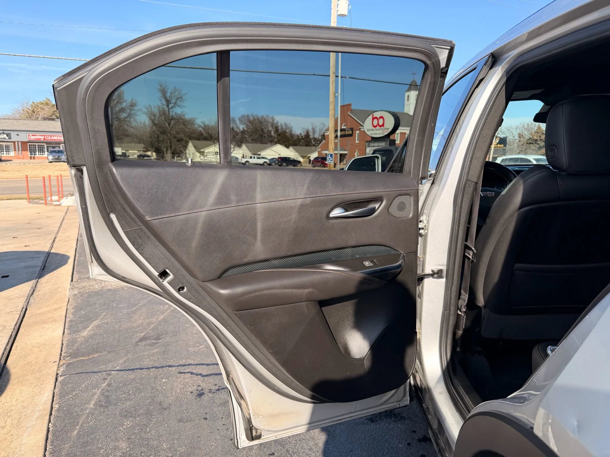 Used 2020 Cadillac XT4 Sport w/ Driver Awareness Package image 22