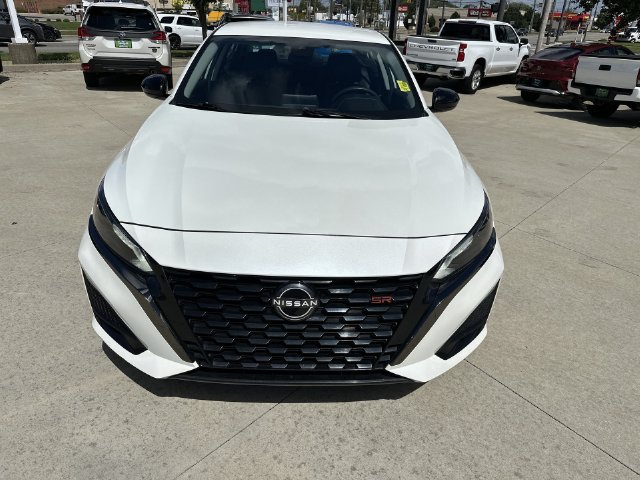 Used 2023 Nissan Altima 2.5 SR AWD/4WD image 28