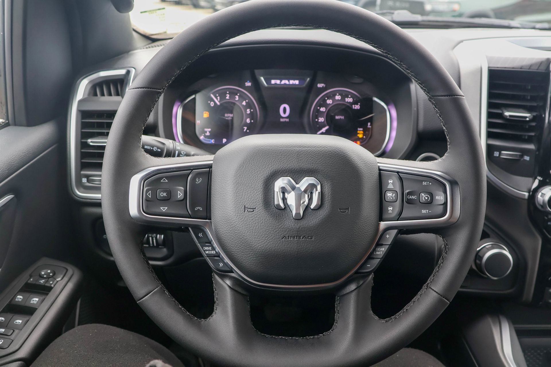 New 2026 RAM 1500 Big Horn AWD/4WD image 26