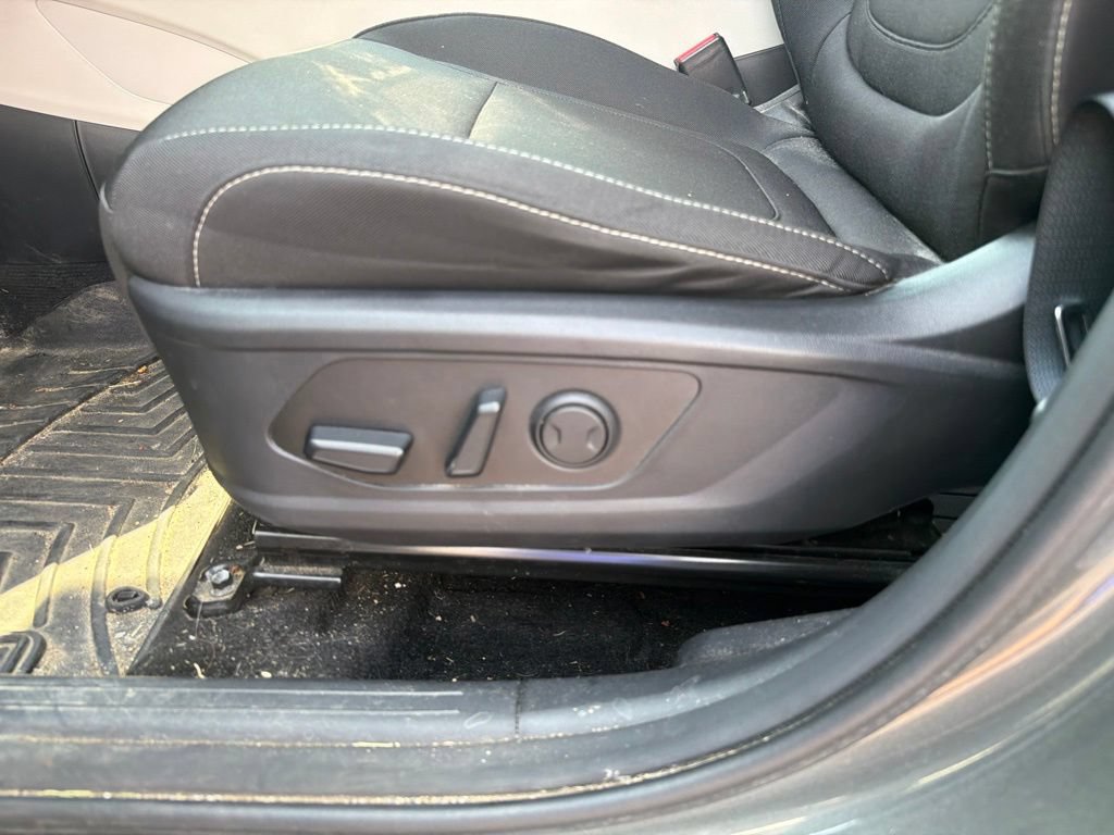 Certified 2023 Hyundai Tucson SEL AWD/4WD image 15