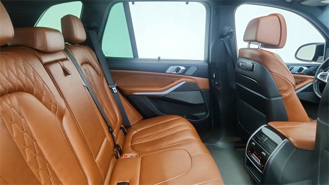 Used 2024 BMW X5 M60i image 25