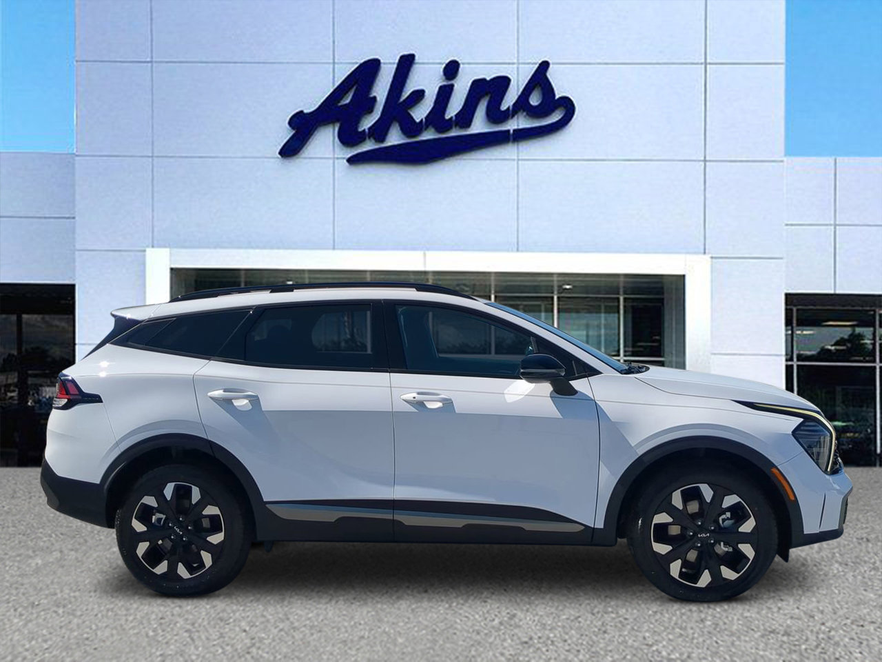 Used 2024 Kia Sportage X-Line image 1