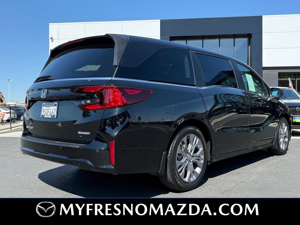 Used 2025 Honda Odyssey Touring image 13