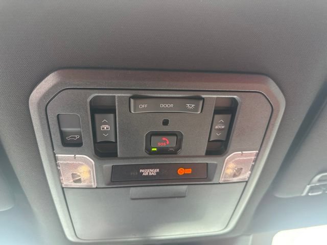 Used 2025 Toyota Sequoia TRD Pro AWD/4WD image 38