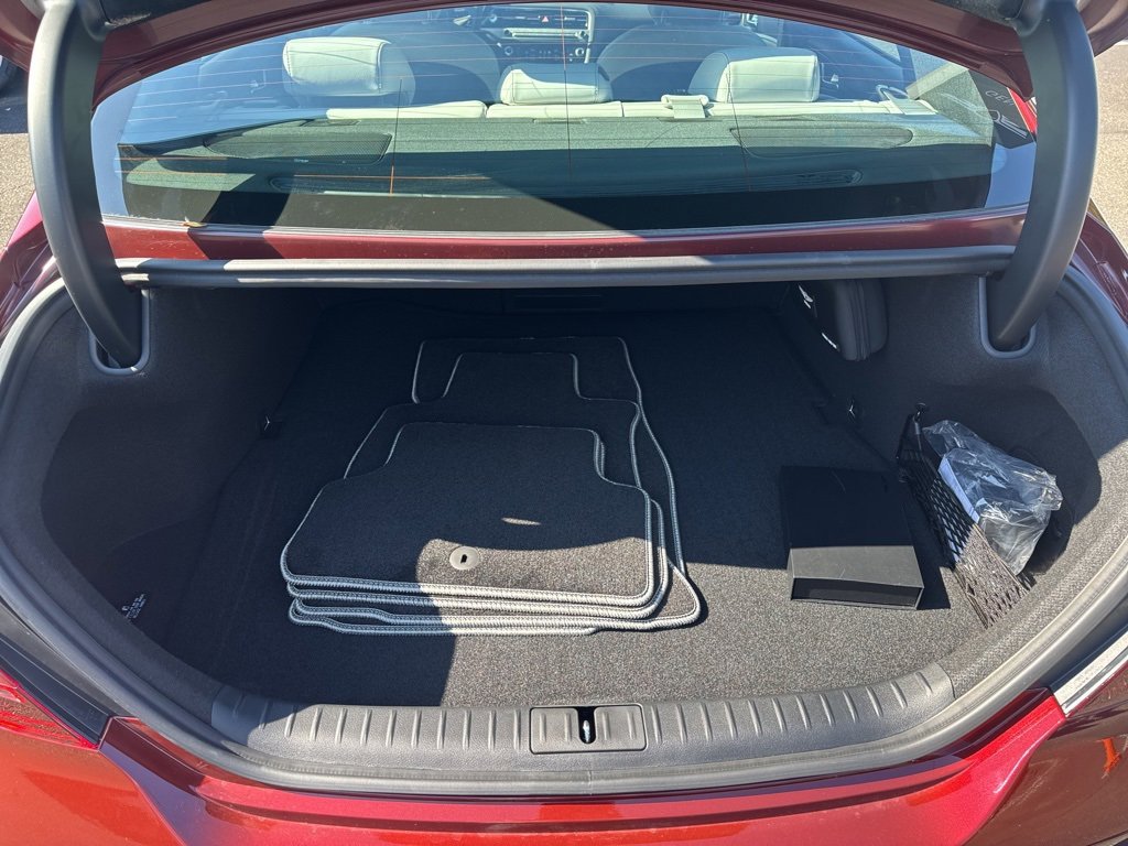 New 2026 Genesis G70 3.3T Sport Prestige image 12