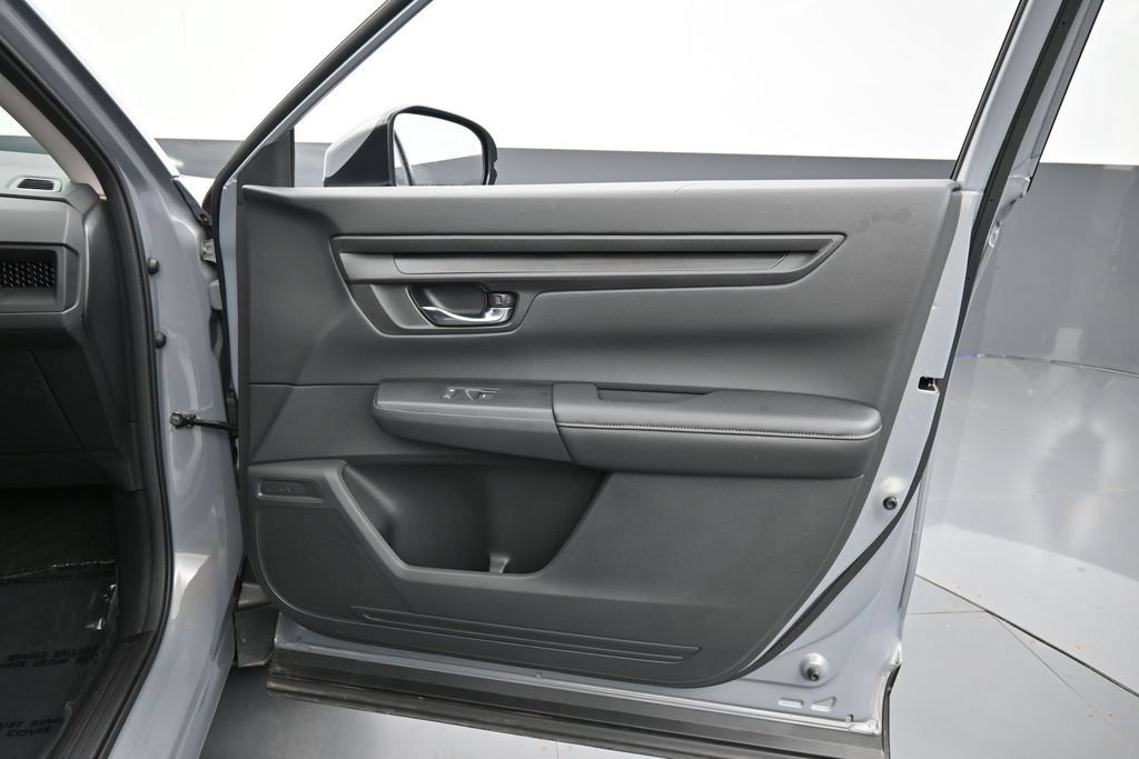 Certified 2026 Honda CR-V EX image 32