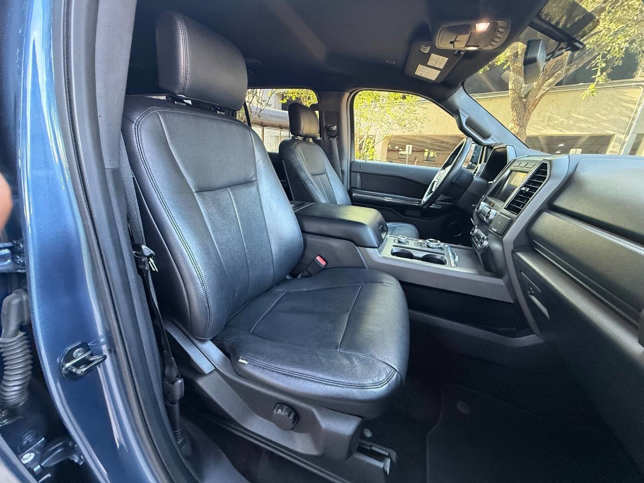 Used 2019 Ford Expedition Max XLT AWD/4WD image 45