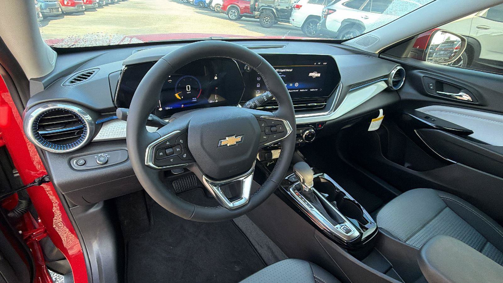 New 2026 Chevrolet Trax LT w/ Sunroof Package FWD image 20