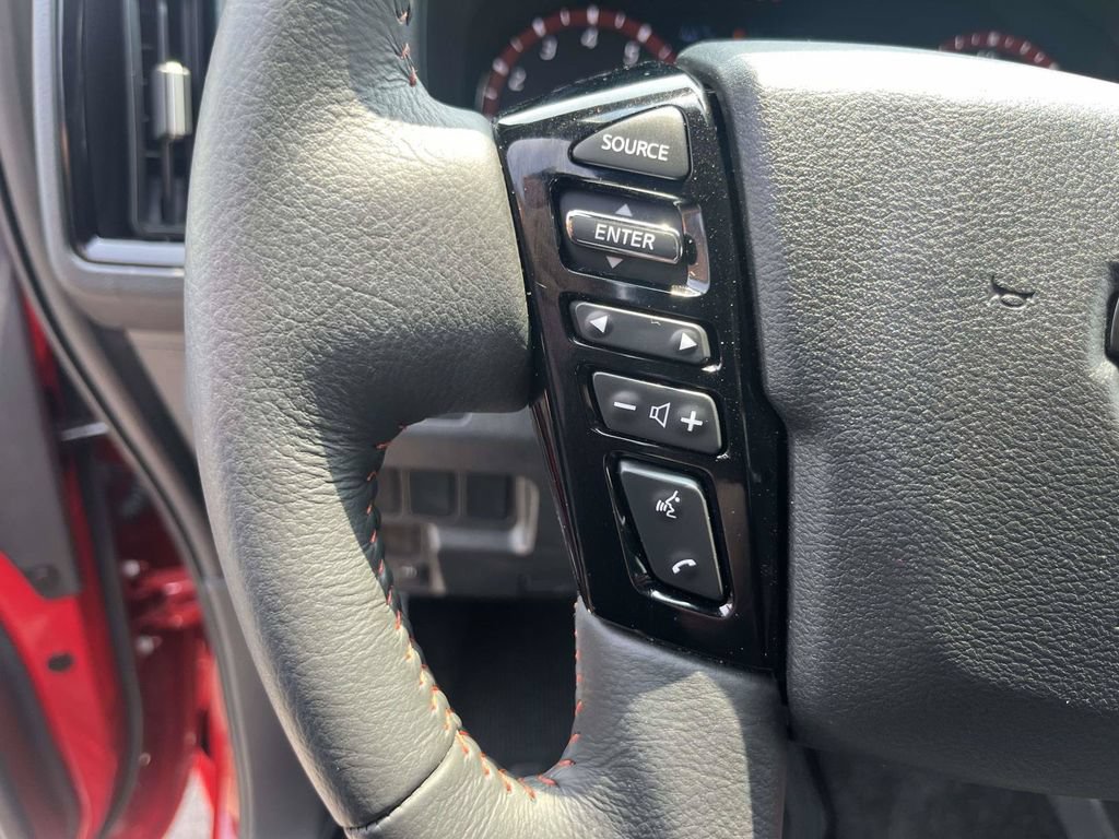 Used 2026 Nissan Frontier PRO-4X AWD/4WD image 17