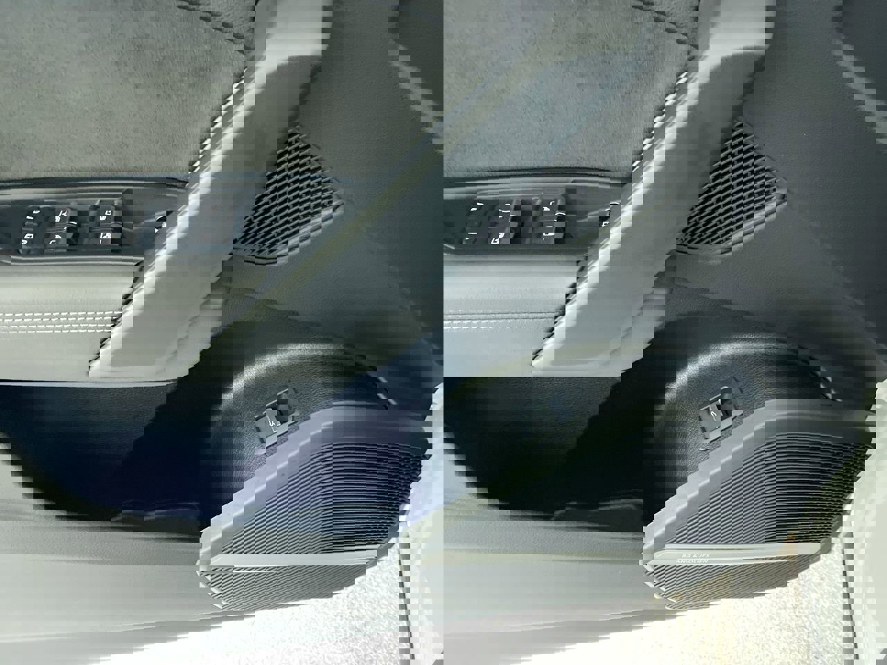 Certified 2023 Audi SQ5 Premium Plus w/ Premium Plus Package image 17