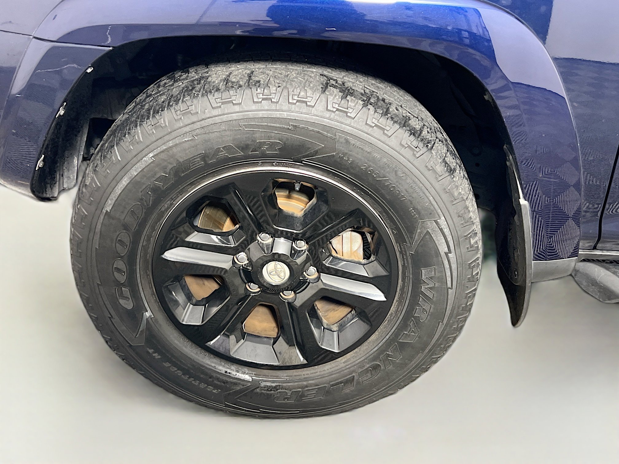 Used 2018 Toyota 4Runner SR5 Premium image 13