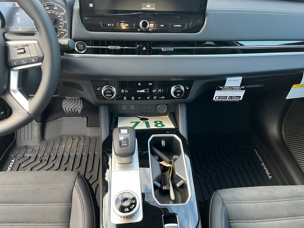 New 2026 Mitsubishi Outlander AWD image 11