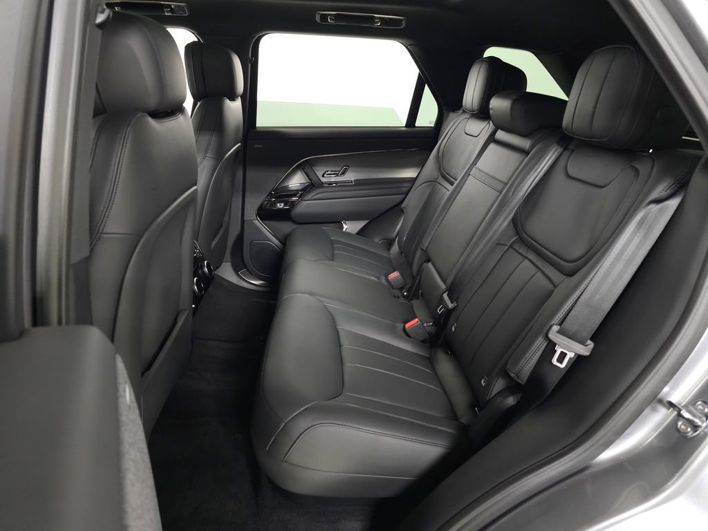 Used 2025 Land Rover Range Rover Sport Dynamic SE AWD/4WD image 42