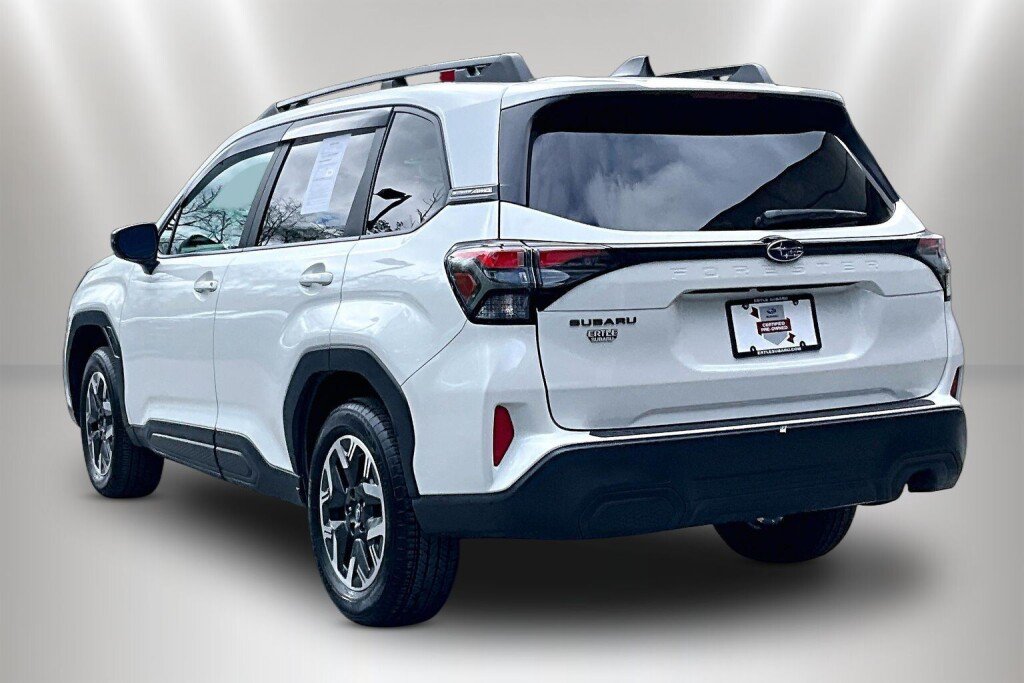 Certified 2026 Subaru Forester Premium AWD/4WD image 4