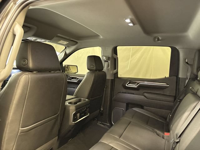 Certified 2022 Chevrolet Silverado 1500 LTZ w/ Technology Package AWD/4WD image 13