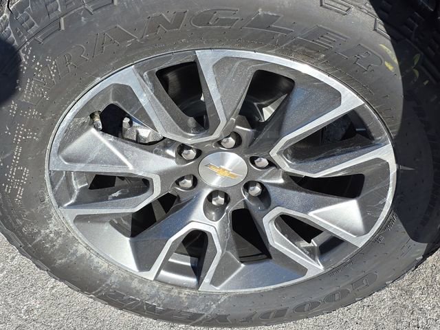 New 2025 Chevrolet Silverado 1500 LT image 32