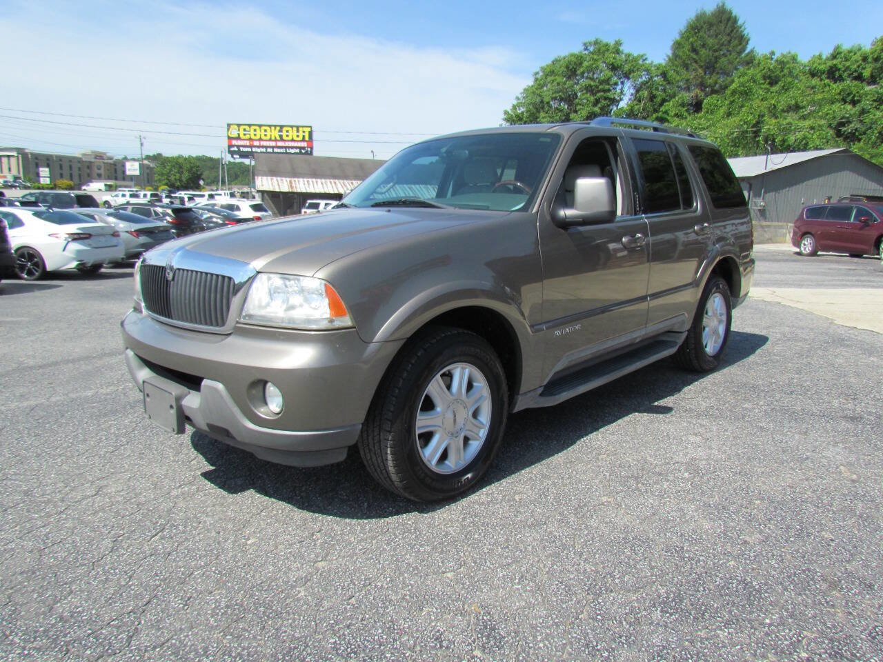 Used 2004 Lincoln Aviator Luxury image 3