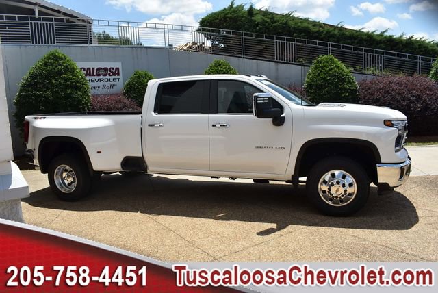 New 2026 Chevrolet Silverado 3500 LTZ w/ LTZ Plus Package AWD/4WD image 11