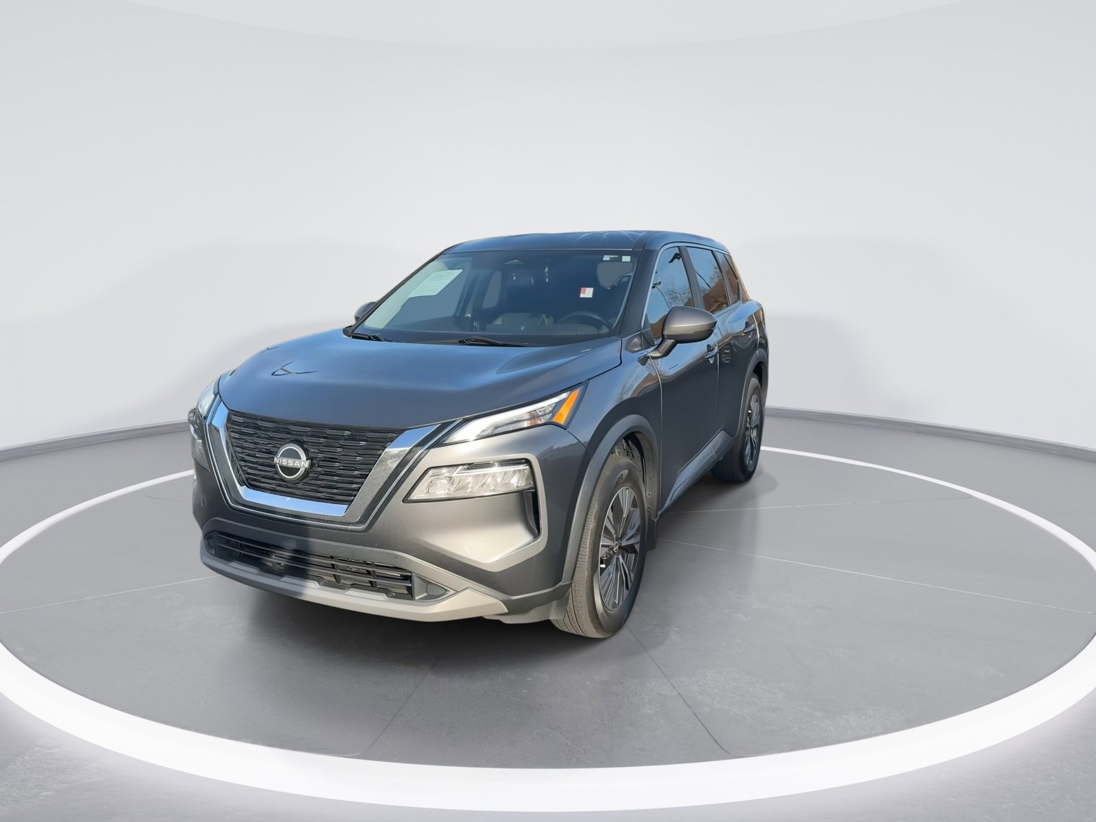 Used 2023 Nissan Rogue SV image 5