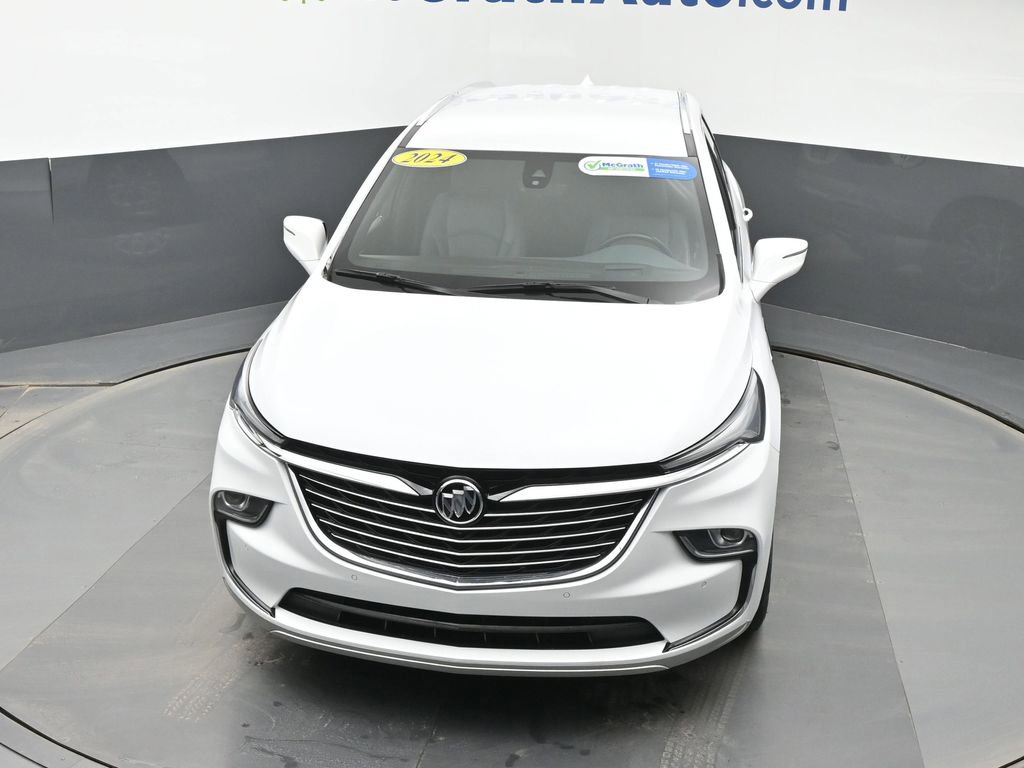 Used 2024 Buick Enclave Premium image 34