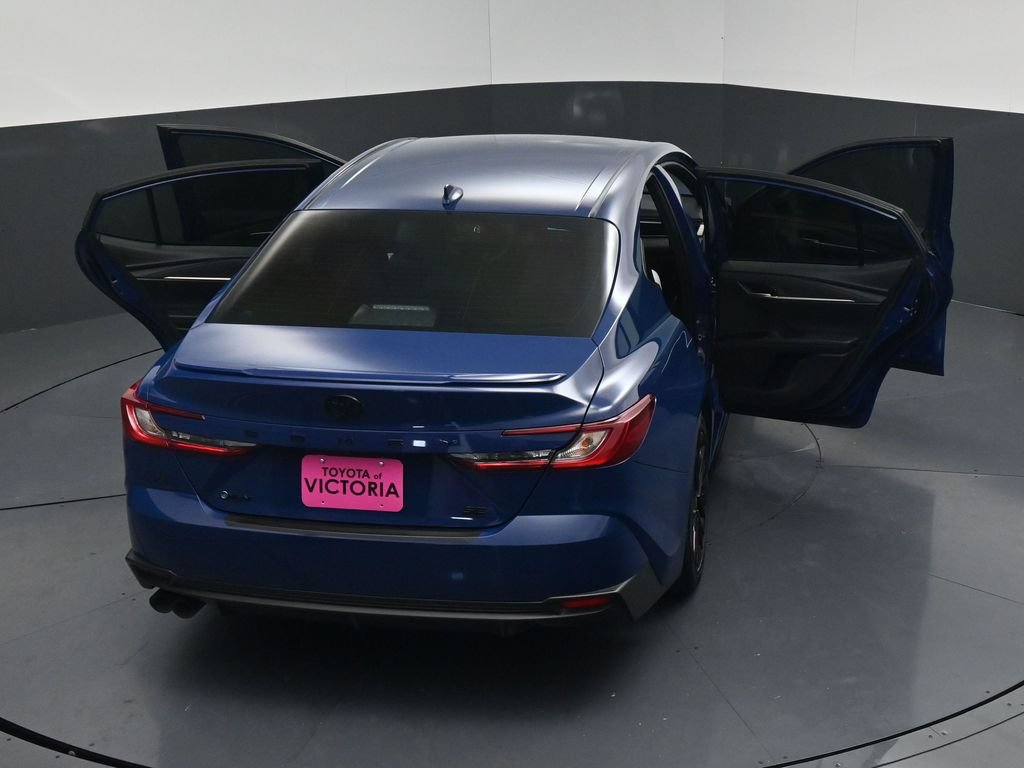 Used 2025 Toyota Camry SE w/ Convenience Package FWD image 23