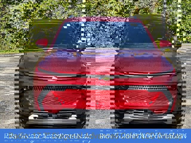 New 2025 Chevrolet Equinox EV LT image 8