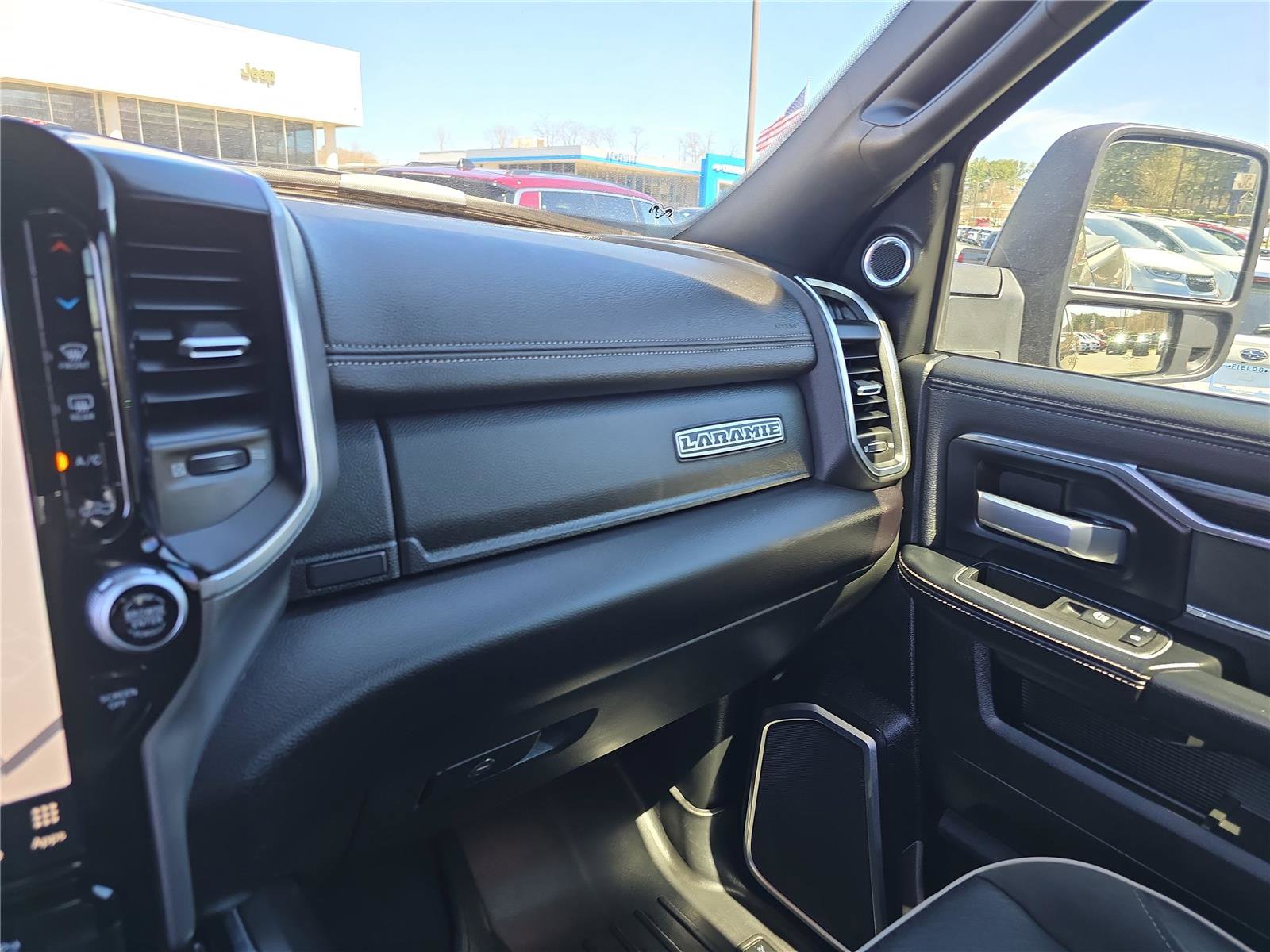 Used 2024 RAM 3500 Laramie w/ Night Edition image 25