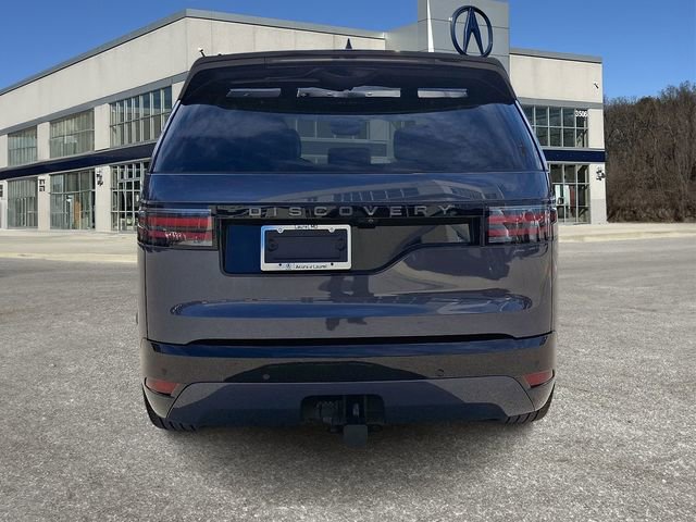 Used 2024 Land Rover Discovery Dynamic SE image 5