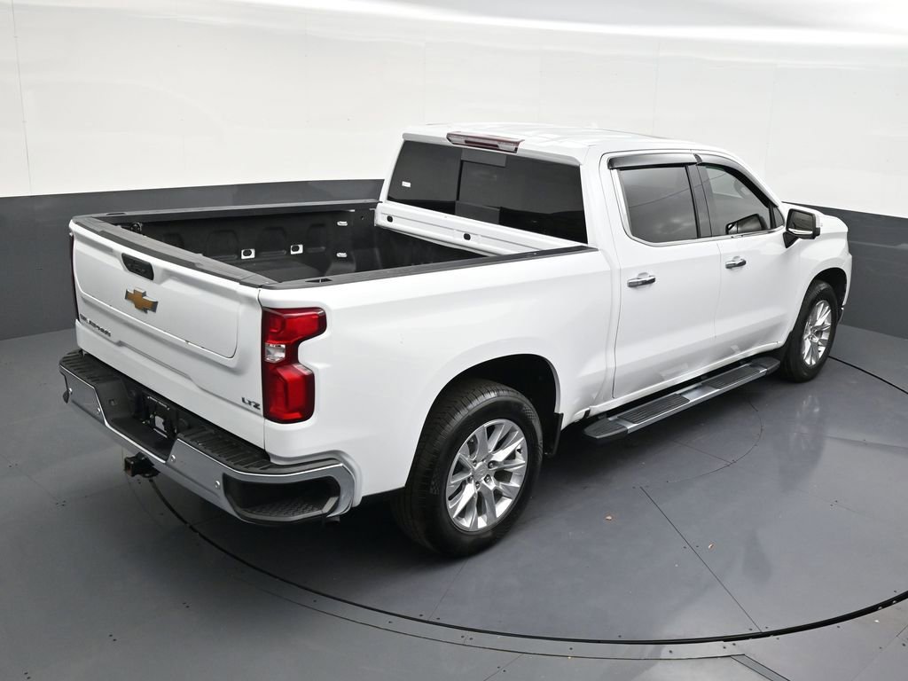 Used 2021 Chevrolet Silverado 1500 LTZ w/ LTZ Premium Package image 16