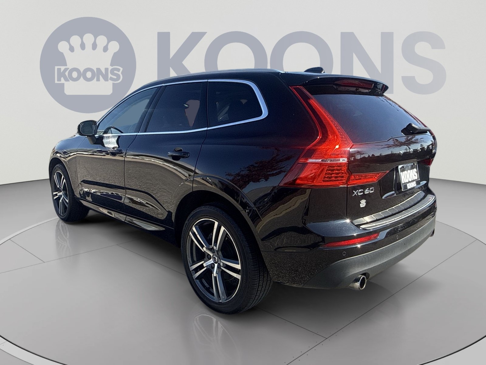 Used 2019 Volvo XC60 T5 Momentum w/ Protection Package Premier FWD image 14