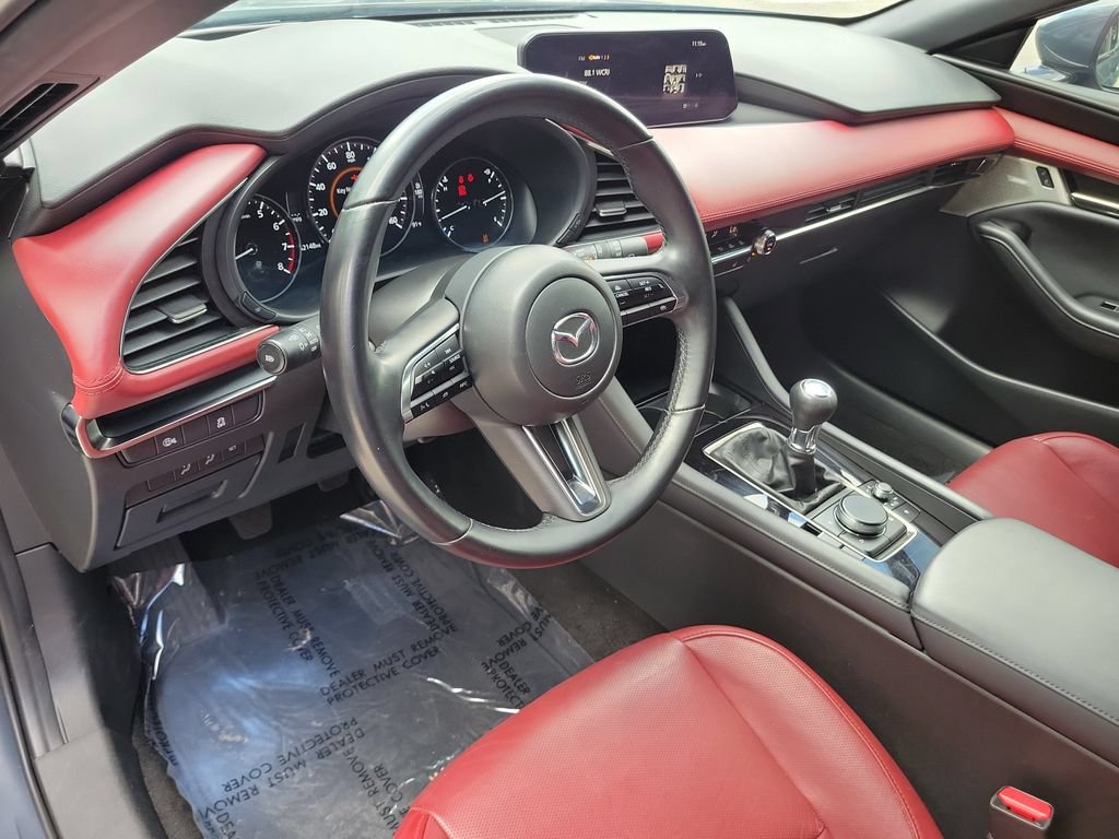Used 2025 MAZDA MAZDA3 2.5 S Hatchback w/ Premium Pkg FWD image 17