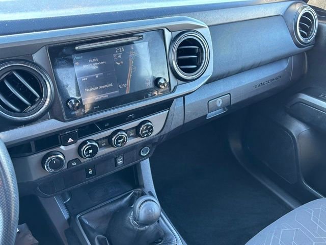 Used 2017 Toyota Tacoma TRD Off-Road image 33