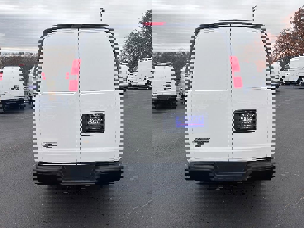New 2025 Chevrolet Express 2500 w/ Driver Convenience Package image 4