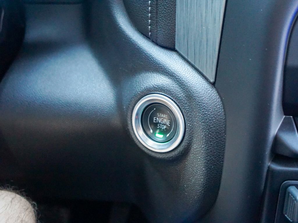 Used 2020 GMC Sierra 3500 Denali w/ Denali Ultimate Package image 26