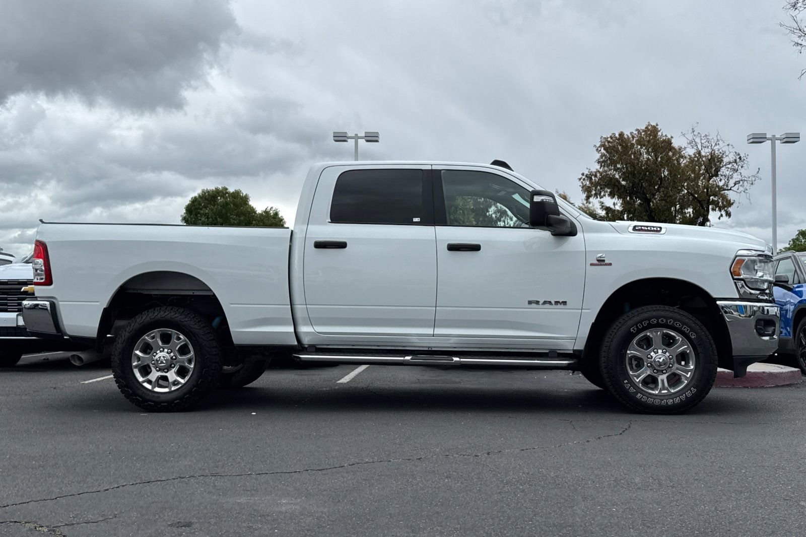 Used 2024 RAM 2500 Big Horn w/ Off Road Package AWD/4WD image 4