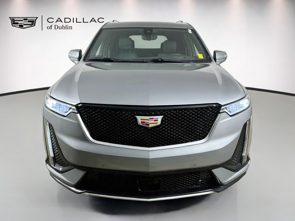 Used 2025 Cadillac XT6 Sport w/ Platinum Package AWD/4WD image 2