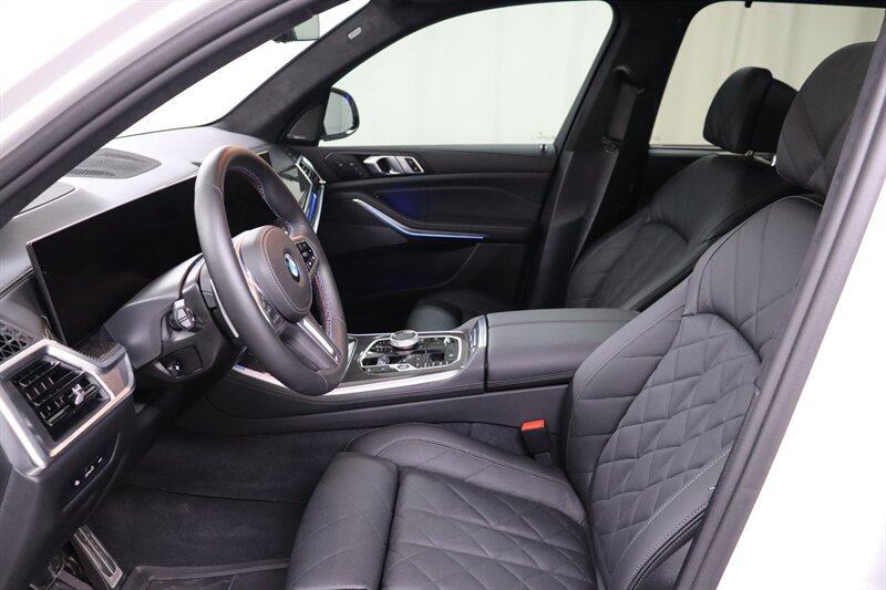 Used 2026 BMW X5 M60i AWD/4WD image 20