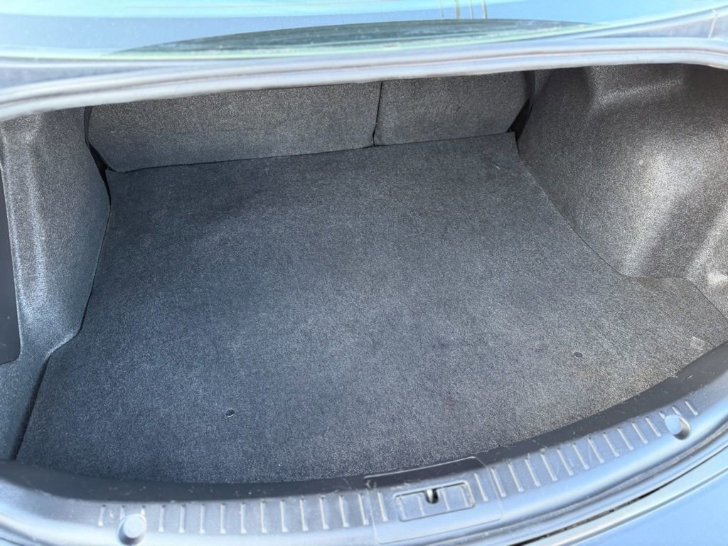 Used 2011 MAZDA MAZDA3 i Touring image 7