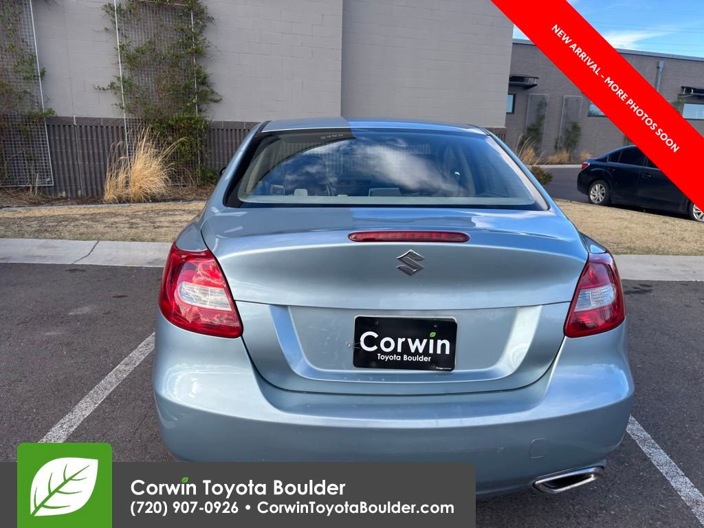 Used 2011 Suzuki Kizashi SE image 6