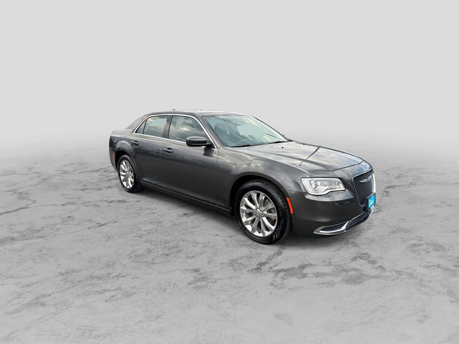 Used 2017 Chrysler 300 Limited AWD/4WD video 2