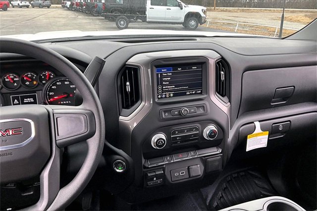New 2026 GMC Sierra 3500 Pro image 7