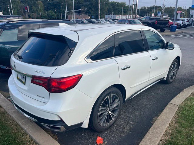 Used 2020 Acura MDX w/ Technology Package AWD/4WD image 2