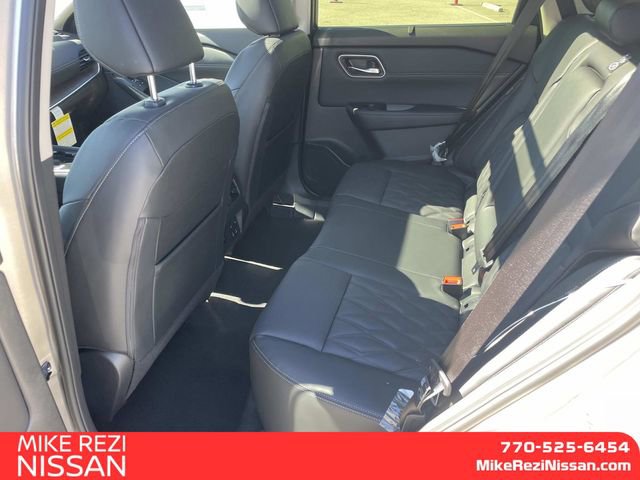 New 2026 Nissan Rogue Platinum w/ Platinum Premium Package AWD/4WD image 10