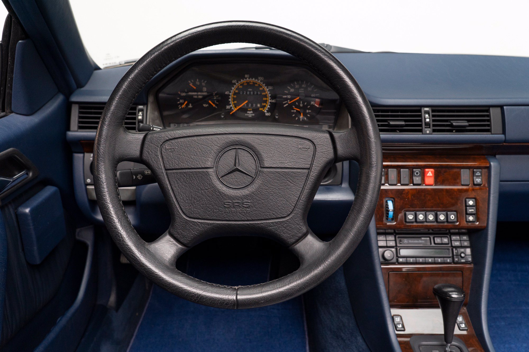 Used 1995 Mercedes-Benz E 320 Convertible image 13