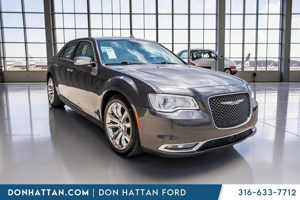 Used 2018 Chrysler 300 Limited w/ Safetytec Plus Group RWD image 32