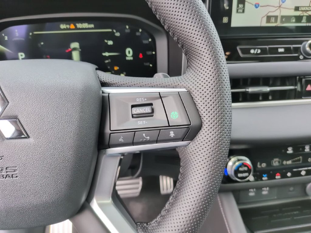 New 2026 Mitsubishi Outlander SEL AWD/4WD image 22