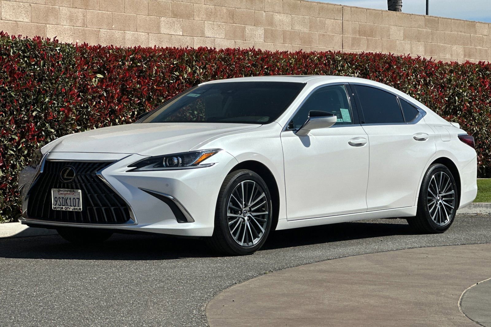 Certified 2025 Lexus ES 300h ES 300h w/ Premium Package image 8