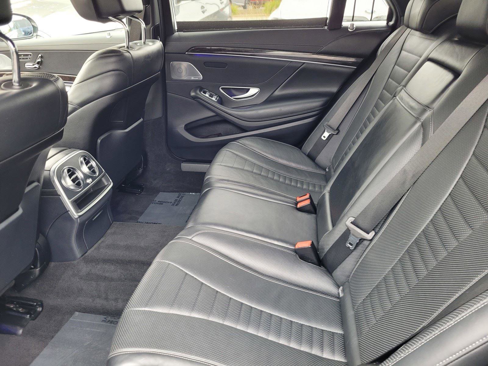Used 2015 Mercedes-Benz S 550 Sedan image 17